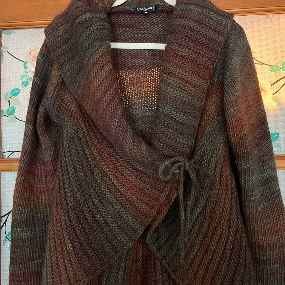 *SOLD* on Depop Vintage Earthy Tones Knit Cardigan
